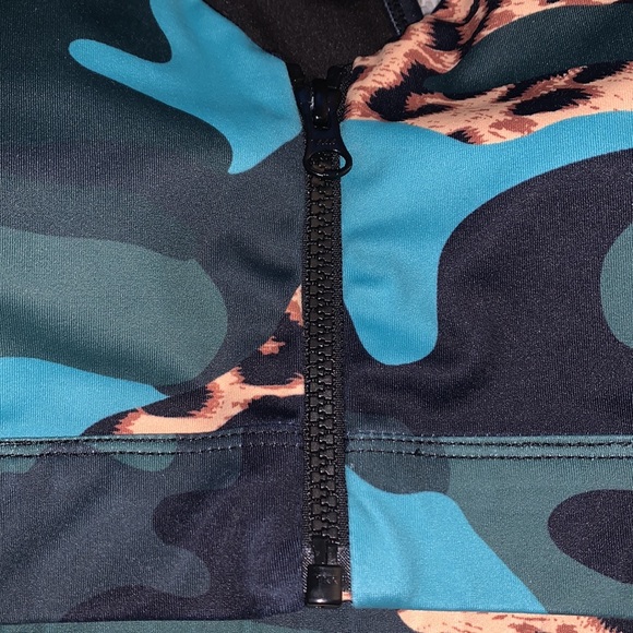 Xahara Sports Bra Size Large - Picture 2 of 4